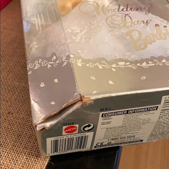 1960 Wedding Day Barbie Reproduction - Picture 3 of 5